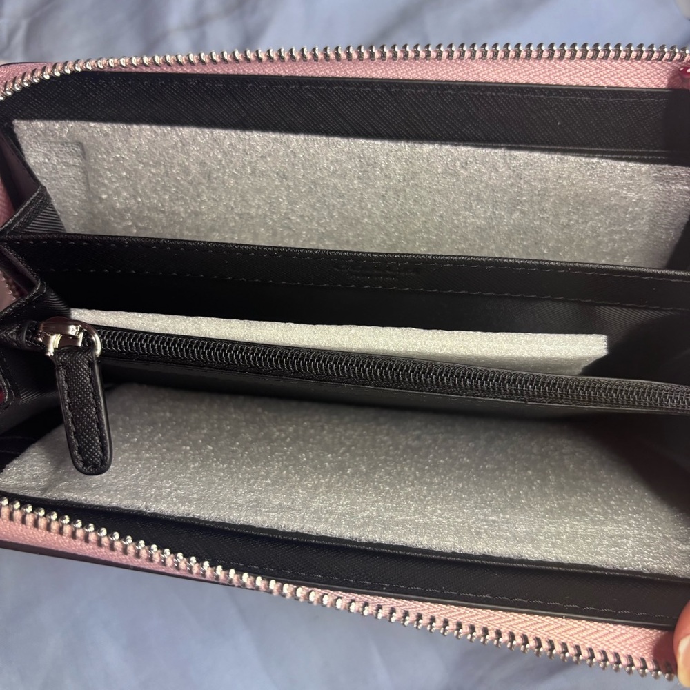 NWT COACH x PEANUTS Long Wallet Snoopy Woodstock Leather Zip pink - Picture 3 of 4
